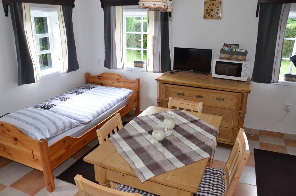 Penzion U Kozy Chřibská Extérieur photo
